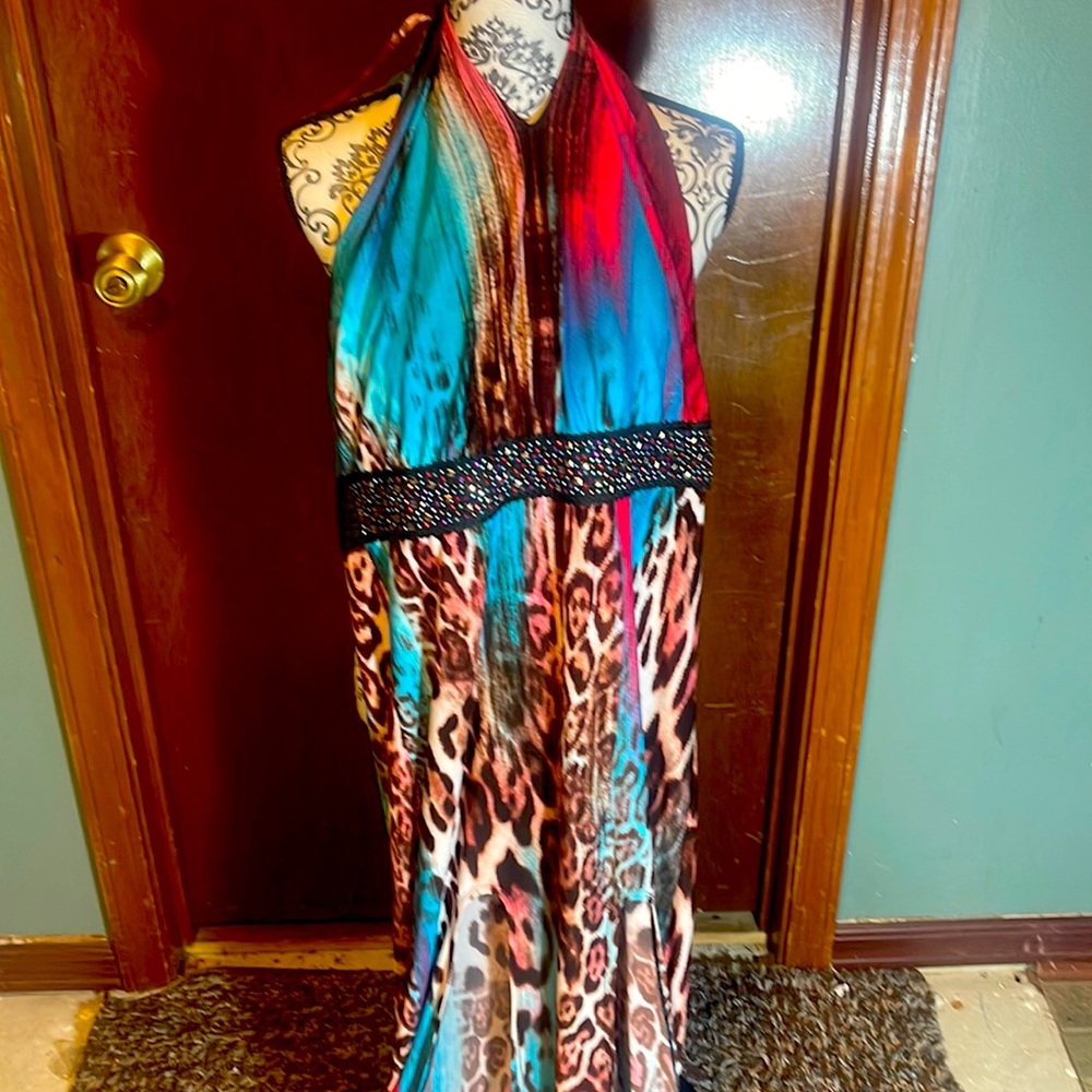 Women neck halter dress with splits